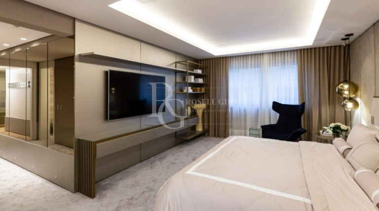 Imagem Apartamento com 4 Quartos à Venda, 291 m² em Moinhos De Vento - Porto Alegre Imagem Apartamento com 4 Quartos à Venda, 291 m² em Moinhos De Vento - Porto Alegre