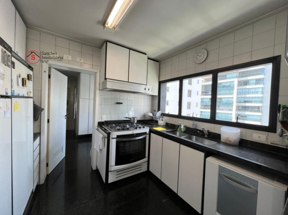 Imagem Apartamento com 3 Quartos à Venda, 220 m² em Itaim Bibi - São Paulo Imagem Apartamento com 3 Quartos à Venda, 220 m² em Itaim Bibi - São Paulo