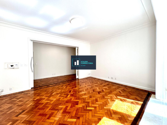 Imagem Imóvel com 3 Quartos à Venda, 193 m² em Leme - Rio De Janeiro Imagem Imóvel com 3 Quartos à Venda, 193 m² em Leme - Rio De Janeiro