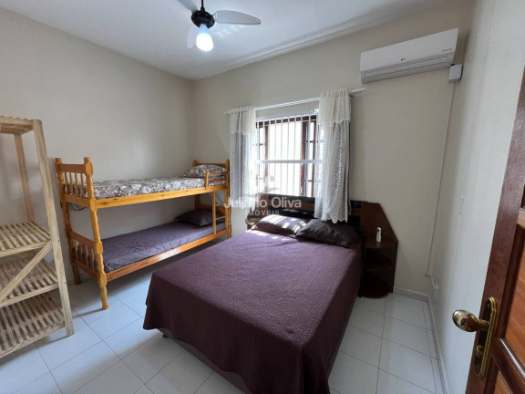 Imagem Casa com 3 Quartos à Venda, 123 m² em Barra Do Sai - Itapoá