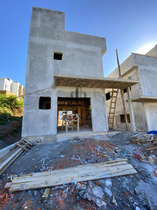 Imagem Sobrado com 3 Quartos à Venda, 92 m² em São Pedro - Brusque Imagem Sobrado com 3 Quartos à Venda, 92 m² em São Pedro - Brusque