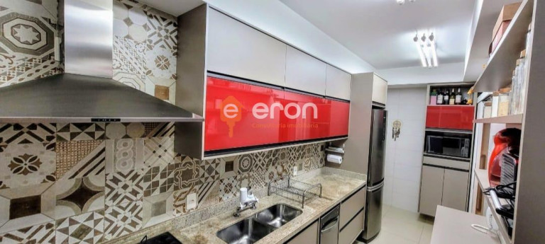 Imagem Apartamento com 3 Quartos à Venda, 127 m²