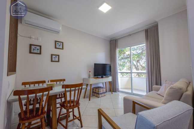 Apartamento com 2 Quartos à Venda, 60 m² em Cachoeira Do Bom Jesus - Florianópolis