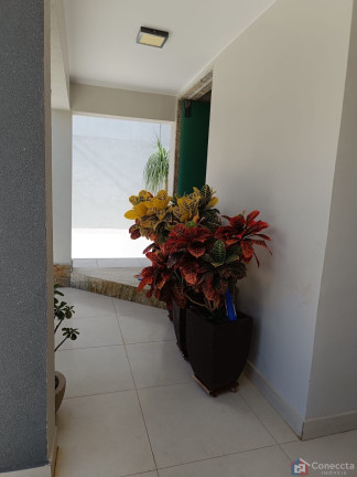 Imagem Casa com 3 Quartos à Venda, 239 m² em Valparaíso - Patos De Minas