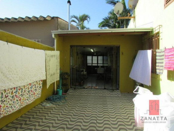 Imagem Casa com 3 Quartos à Venda, 170 m² em Tamandaré - Esteio Imagem Casa com 3 Quartos à Venda, 170 m² em Tamandaré - Esteio