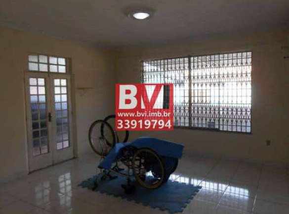 Imagem Casa com 2 Quartos à Venda, 113 m² em Guadalupe - Rio De Janeiro