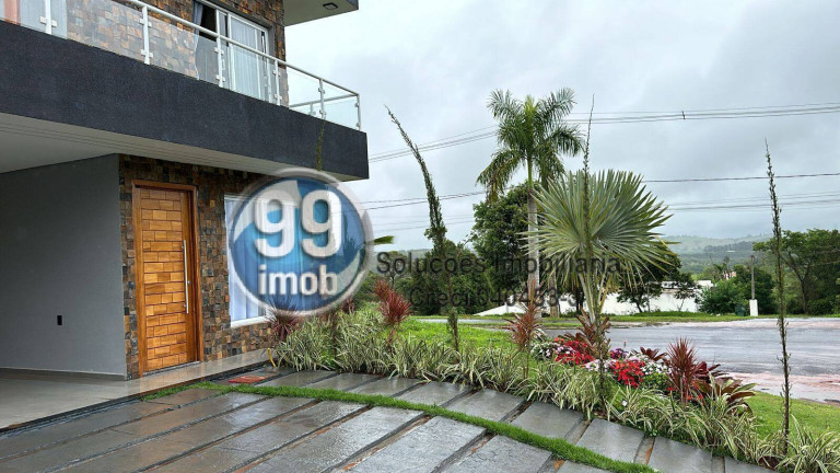 Casa com 3 Quartos à Venda, 213 m² em Ninho Verde Ii - Pardinho