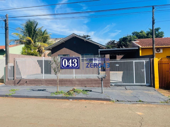 Imagem Casa com 4 Quartos à Venda, 220 m² em Cafezal - Londrina Imagem Casa com 4 Quartos à Venda, 220 m² em Cafezal - Londrina