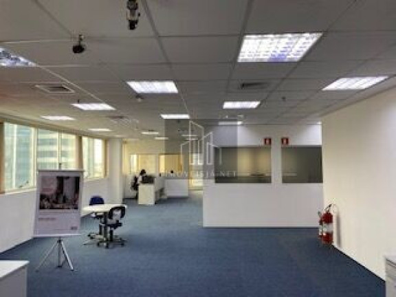 Imagem Imóvel Comercial para Alugar, 6.215 m² em Alphaville Empresarial - Barueri Imagem Imóvel Comercial para Alugar, 6.215 m² em Alphaville Empresarial - Barueri