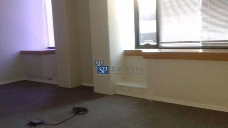 Imagem Sala Comercial à Venda ou Locação, 374 m² em Brooklin - São Paulo Imagem Sala Comercial à Venda ou Locação, 374 m² em Brooklin - São Paulo