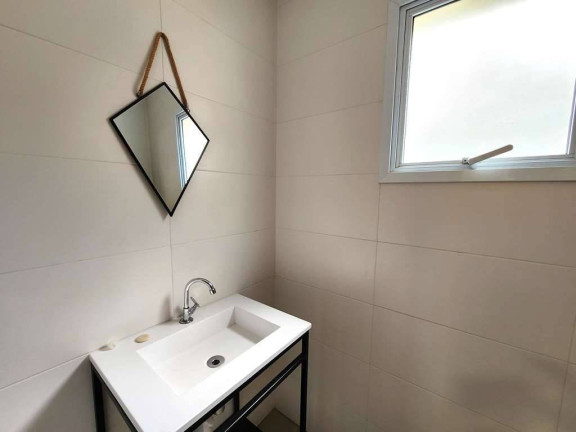 Imagem Casa com 3 Quartos à Venda, 303 m² em Granja Viana - Carapicuíba Imagem Casa com 3 Quartos à Venda, 303 m² em Granja Viana - Carapicuíba
