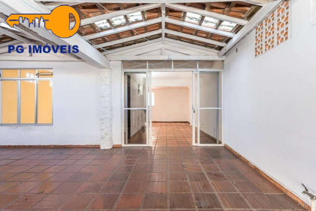 Imagem Sobrado com 3 Quartos à Venda, 210 m² em 29 De Julho - Paranaguá