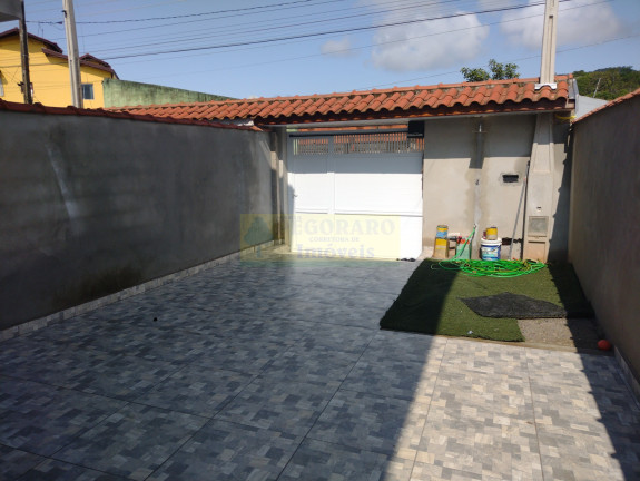 Imagem Sobrado com 3 Quartos à Venda,  em Getuba - Caraguatatuba