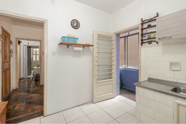 Imagem Apartamento com 3 Quartos à Venda, 83 m² em Santana - Porto Alegre Imagem Apartamento com 3 Quartos à Venda, 83 m² em Santana - Porto Alegre