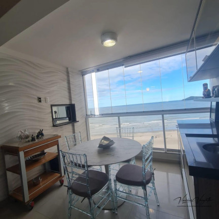 Imagem Apartamento com 5 Quartos para Temporada, 218 m² em Centro - Balneário Camboriú Imagem Apartamento com 5 Quartos para Temporada, 218 m² em Centro - Balneário Camboriú
