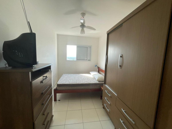 Imagem Apartamento com 2 Quartos à Venda, 70 m² em Guilhermina - Praia Grande