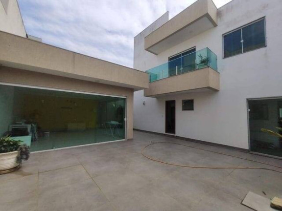 Imagem Casa de Condomínio com 4 Quartos à Venda, 180 m² em Peró - Cabo Frio Imagem Casa de Condomínio com 4 Quartos à Venda, 180 m² em Peró - Cabo Frio