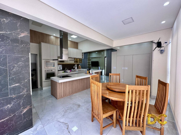 Imagem Casa de Condomínio com 3 Quartos à Venda, 206 m² em Petrópolis - Várzea Grande Imagem Casa de Condomínio com 3 Quartos à Venda, 206 m² em Petrópolis - Várzea Grande