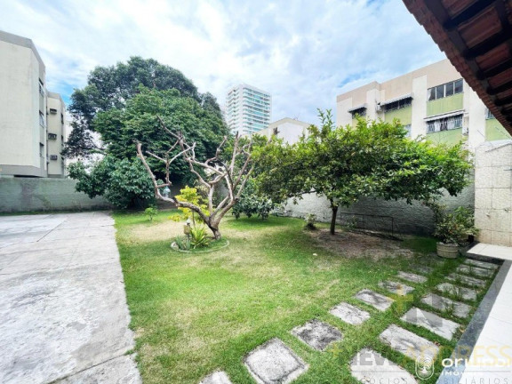 Imagem Apartamento com 2 Quartos à Venda, 75 m² em Itapuã - Vila Velha Imagem Apartamento com 2 Quartos à Venda, 75 m² em Itapuã - Vila Velha