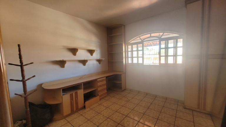 Imagem Casa com 3 Quartos à Venda, 250 m² em Das Laranjeiras - Serra Imagem Casa com 3 Quartos à Venda, 250 m² em Das Laranjeiras - Serra