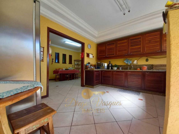 Imagem Casa com 6 Quartos à Venda, 5.000 m² em Bom Retiro - Teresópolis Imagem Casa com 6 Quartos à Venda, 5.000 m² em Bom Retiro - Teresópolis