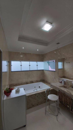 Imagem Casa com 3 Quartos à Venda, 640 m² em Centro - Sorocaba Imagem Casa com 3 Quartos à Venda, 640 m² em Centro - Sorocaba