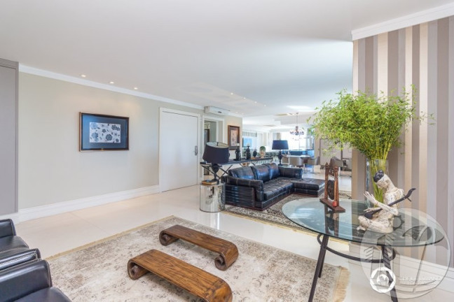 Imagem Cobertura com 6 Quartos à Venda, 612 m² em Centro - Balneário Camboriú Imagem Cobertura com 6 Quartos à Venda, 612 m² em Centro - Balneário Camboriú