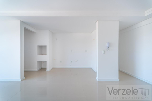 Imagem Apartamento com 2 Quartos à Venda, 68 m² em Estados - Balneário Camboriú Imagem Apartamento com 2 Quartos à Venda, 68 m² em Estados - Balneário Camboriú