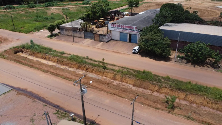 Imagem Galpão à Venda, 800 m² em Distrito Industrial - Sinop Imagem Galpão à Venda, 800 m² em Distrito Industrial - Sinop