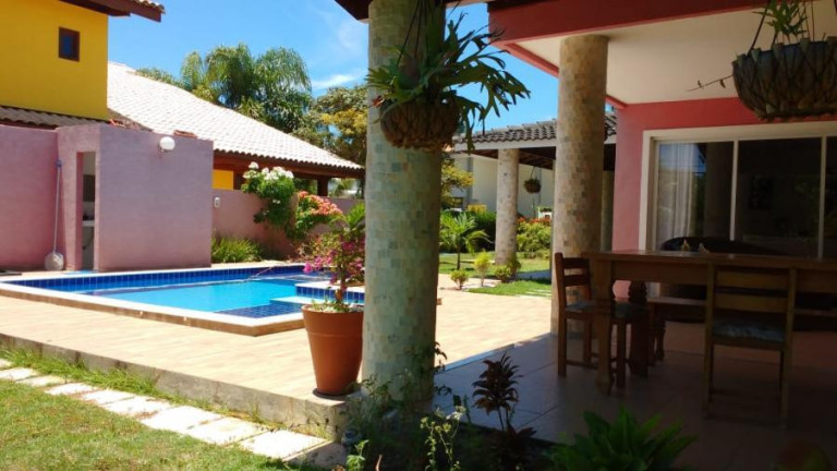 Imagem Casa com 4 Quartos à Venda, 600 m² em Portão - Lauro De Freitas Imagem Casa com 4 Quartos à Venda, 600 m² em Portão - Lauro De Freitas