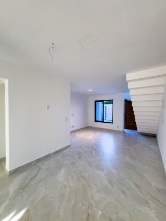 Imagem Casa com 3 Quartos para Alugar ou Temporada, 125 m² em Portal De Jacaraípe - Serra