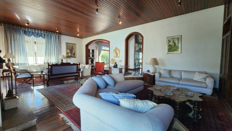Imagem Casa com 7 Quartos à Venda, 881 m² em Alto - Teresópolis Imagem Casa com 7 Quartos à Venda, 881 m² em Alto - Teresópolis