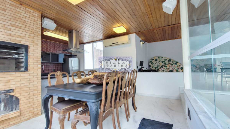 Imagem Cobertura com 5 Quartos à Venda, 360 m² em Ipanema - Rio De Janeiro Imagem Cobertura com 5 Quartos à Venda, 360 m² em Ipanema - Rio De Janeiro