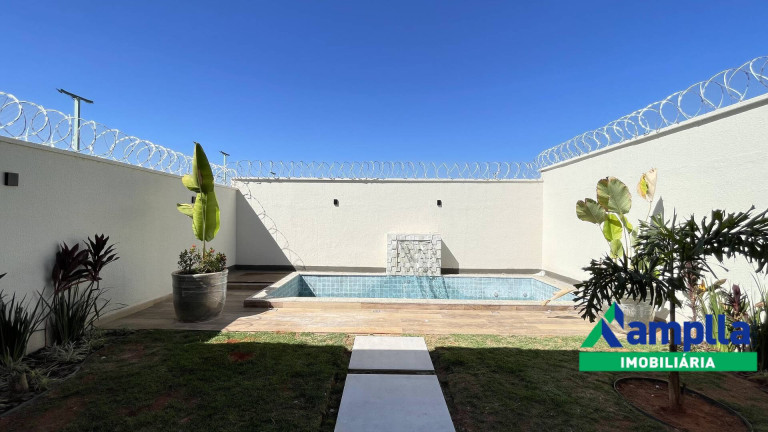 Imagem Casa com 3 Quartos à Venda, 400 m² em Das Indústrias - Senador Canedo Imagem Casa com 3 Quartos à Venda, 400 m² em Das Indústrias - Senador Canedo