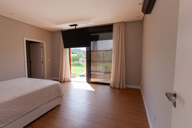 Imagem Casa com 4 Quartos à Venda, 400 m² em Tamboré - Santana De Parnaíba Imagem Casa com 4 Quartos à Venda, 400 m² em Tamboré - Santana De Parnaíba