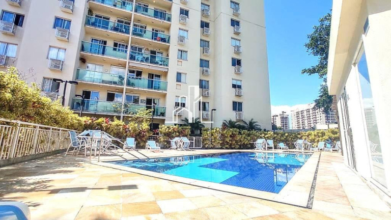 Imagem Apartamento com 2 Quartos à Venda, 60 m² em Camorim - Rio De Janeiro