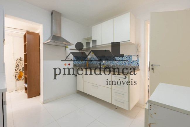 Imagem Apartamento com 3 Quartos à Venda, 103 m² em Pinheiros - São Paulo Imagem Apartamento com 3 Quartos à Venda, 103 m² em Pinheiros - São Paulo