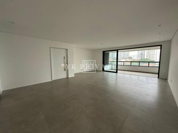 Apartamento com 3 Quartos à Venda, 187 m² em Vila Romana - São Paulo