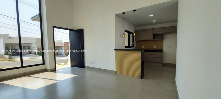 Imagem Casa com 3 Quartos à Venda, 105 m² em Village Moutonnée - Salto
