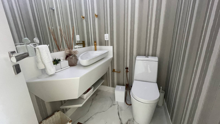 Imagem Apartamento com 4 Quartos à Venda, 280 m² em Canasvieiras - Florianópolis