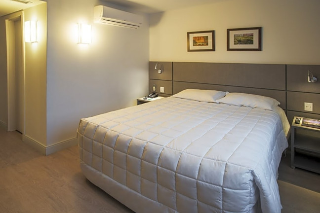 Imagem Apartamento com 1 Quarto à Venda, 19 m² em Floresta - Porto Alegre Imagem Apartamento com 1 Quarto à Venda, 19 m² em Floresta - Porto Alegre