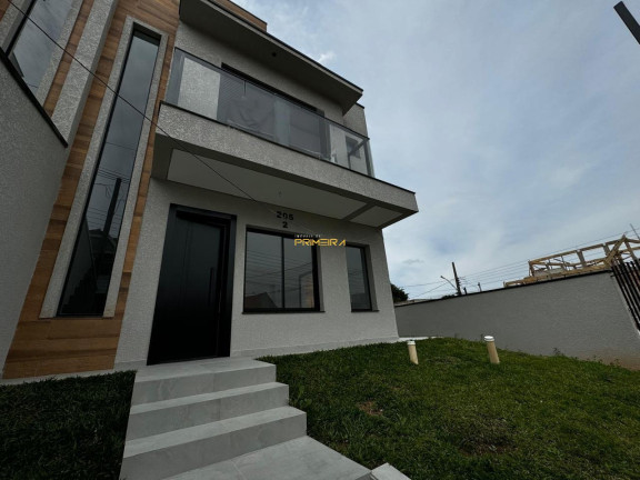 Sobrado com 3 Quartos à Venda, 274 m² em Atuba - Curitiba