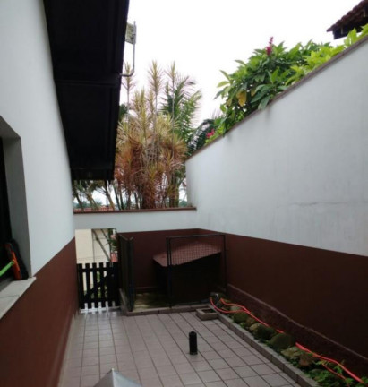 Imagem Casa com 4 Quartos à Venda, 405 m² em Bom Retiro - Joinville Imagem Casa com 4 Quartos à Venda, 405 m² em Bom Retiro - Joinville