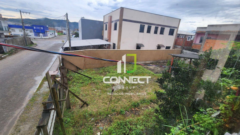 Terreno à Venda, 240 m² em Espinheiros - Itajaí