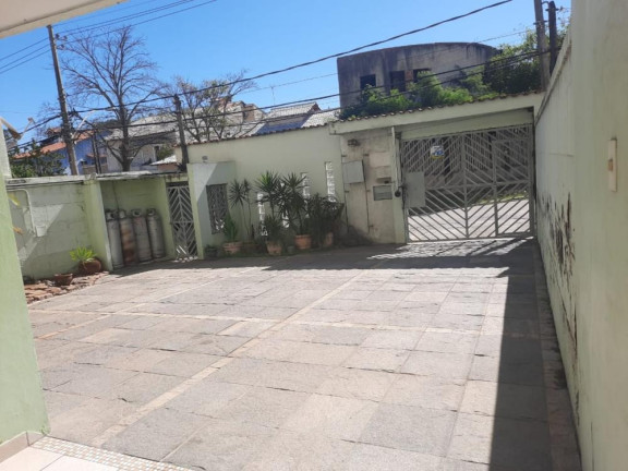 Imagem Imóvel com 6 Quartos para Alugar, 218 m² em Campo Grande - Rio De Janeiro Imagem Imóvel com 6 Quartos para Alugar, 218 m² em Campo Grande - Rio De Janeiro