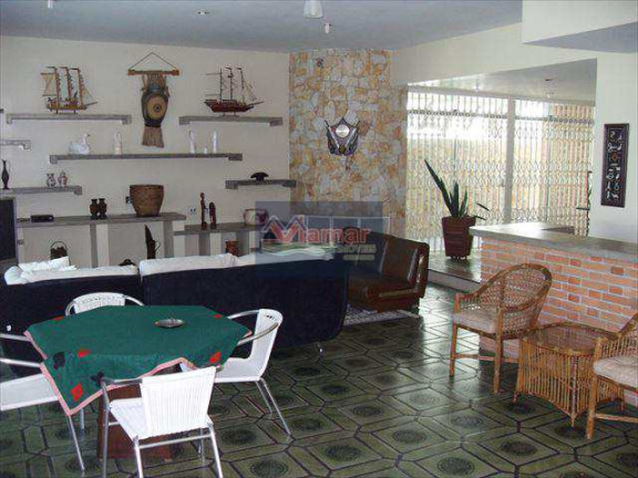 Imagem Casa com 6 Quartos à Venda ou Temporada, 350 m² em Enseada - Guarujá Imagem Casa com 6 Quartos à Venda ou Temporada, 350 m² em Enseada - Guarujá