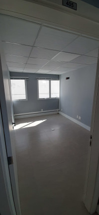 Imagem Sala Comercial à Venda, 72 m² em Menino Deus - Porto Alegre Imagem Sala Comercial à Venda, 72 m² em Menino Deus - Porto Alegre