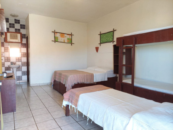 Imagem Imóvel com 11 Quartos à Venda, 447 m² Imagem Imóvel com 11 Quartos à Venda, 447 m²