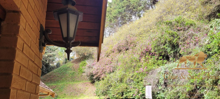 Imagem Casa com 4 Quartos à Venda, 500 m² em Campos Do Jordão Imagem Casa com 4 Quartos à Venda, 500 m² em Campos Do Jordão