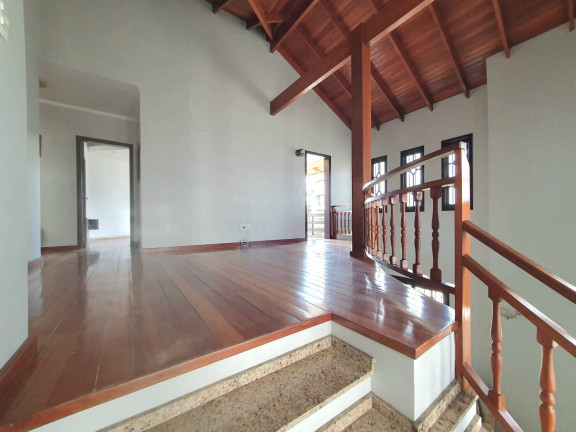 Imagem Sobrado com 3 Quartos à Venda, 234 m² em Marechal Rondon - Canoas Imagem Sobrado com 3 Quartos à Venda, 234 m² em Marechal Rondon - Canoas